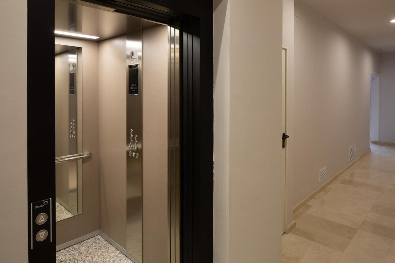 Tgna Rambla 68 Apartment Tarragona Bagian luar foto